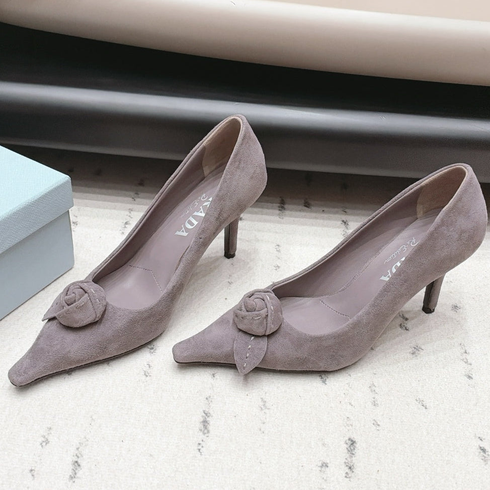 Prada 2026 Rosette Pointed-Toe Shoe 80mm Suede Leather 176075