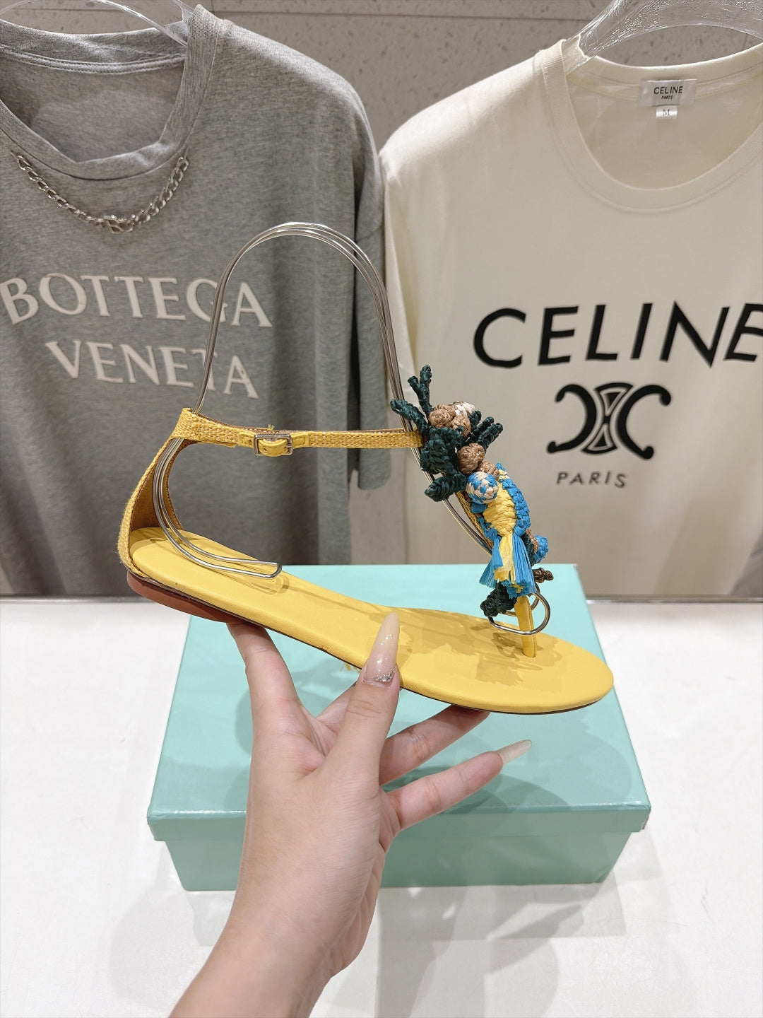 Aquazzura 26s Floral Applique Thong Sandals Yellow Calfskin 394821