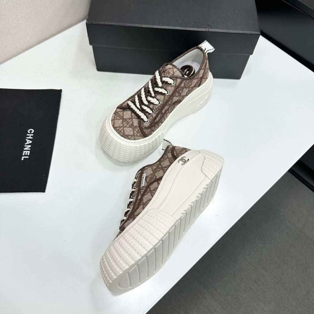 CC 26S Chunky Sneakers in Brown Diamond-Patterned Woven Fabric