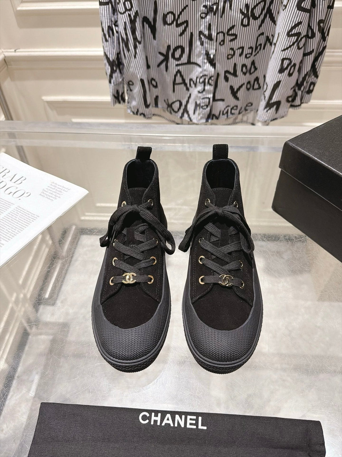 CC 26s Lace-Up High-Top Sneakers Black Suede 164804