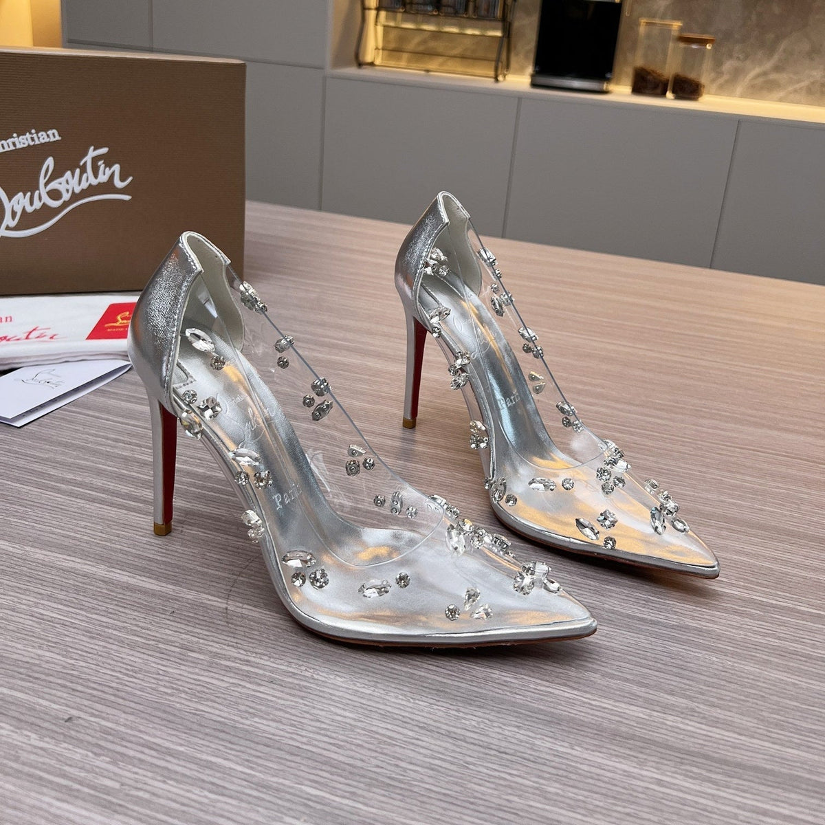 CL 26S Degraqueen Pumps 10.5cm Crystal Silver PVC 140668