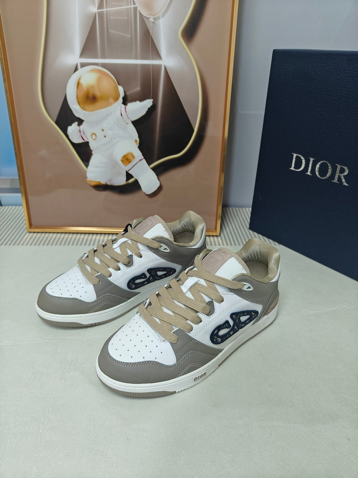 CD 26s Low Top Sneaker White Light Olive Brown Calfskin 528149