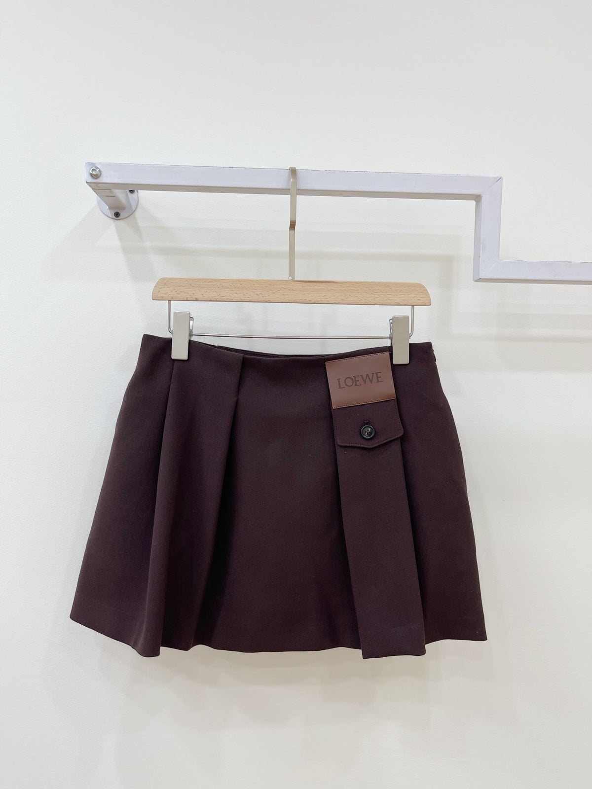 LW 26FW Pleated Mini Skirt Logo Leather Patch Polyester 443246