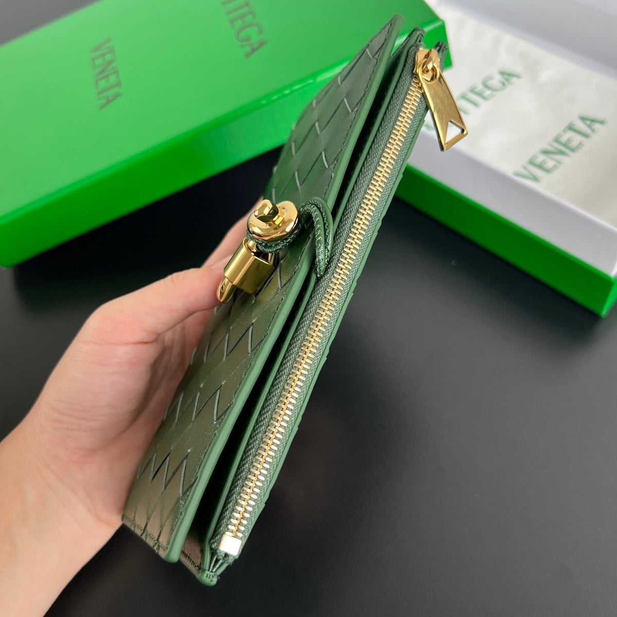 Bottega Veneta 2026 Andiamo Long Wallet 19cm Leather