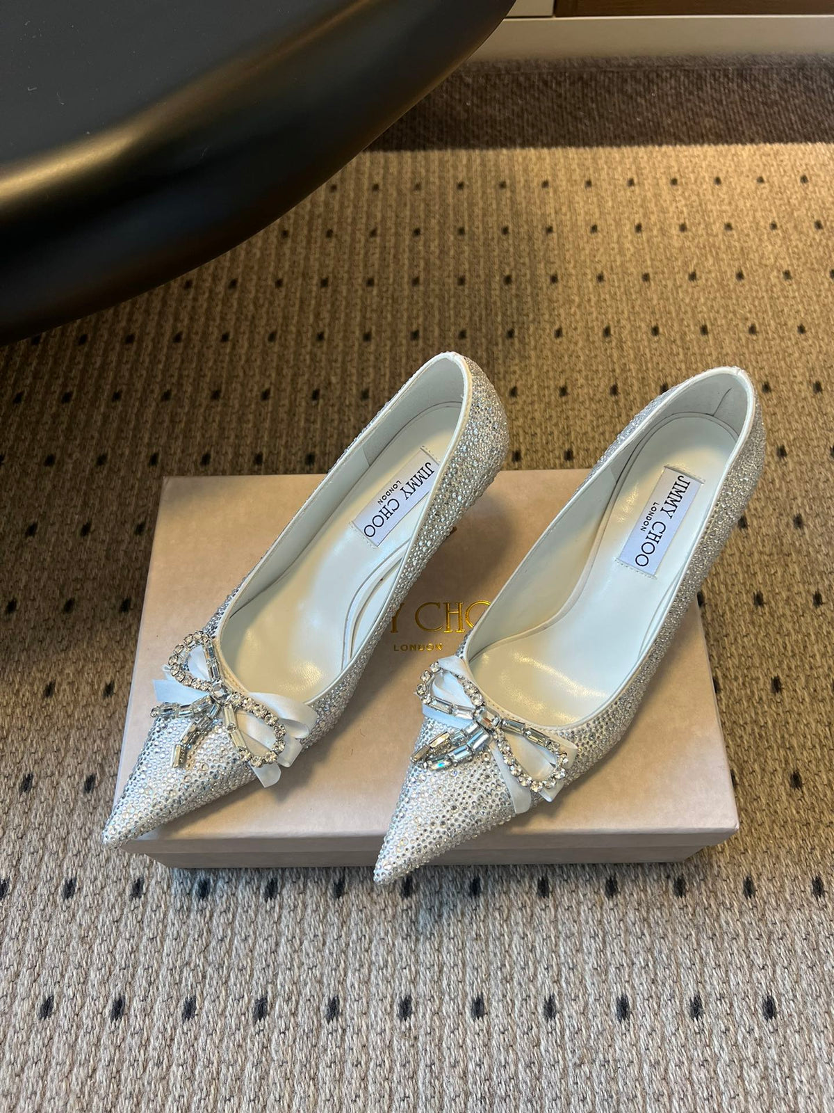 Jimmy Choo 26S High Heels 7.0cm White Crystal With Bow 524916