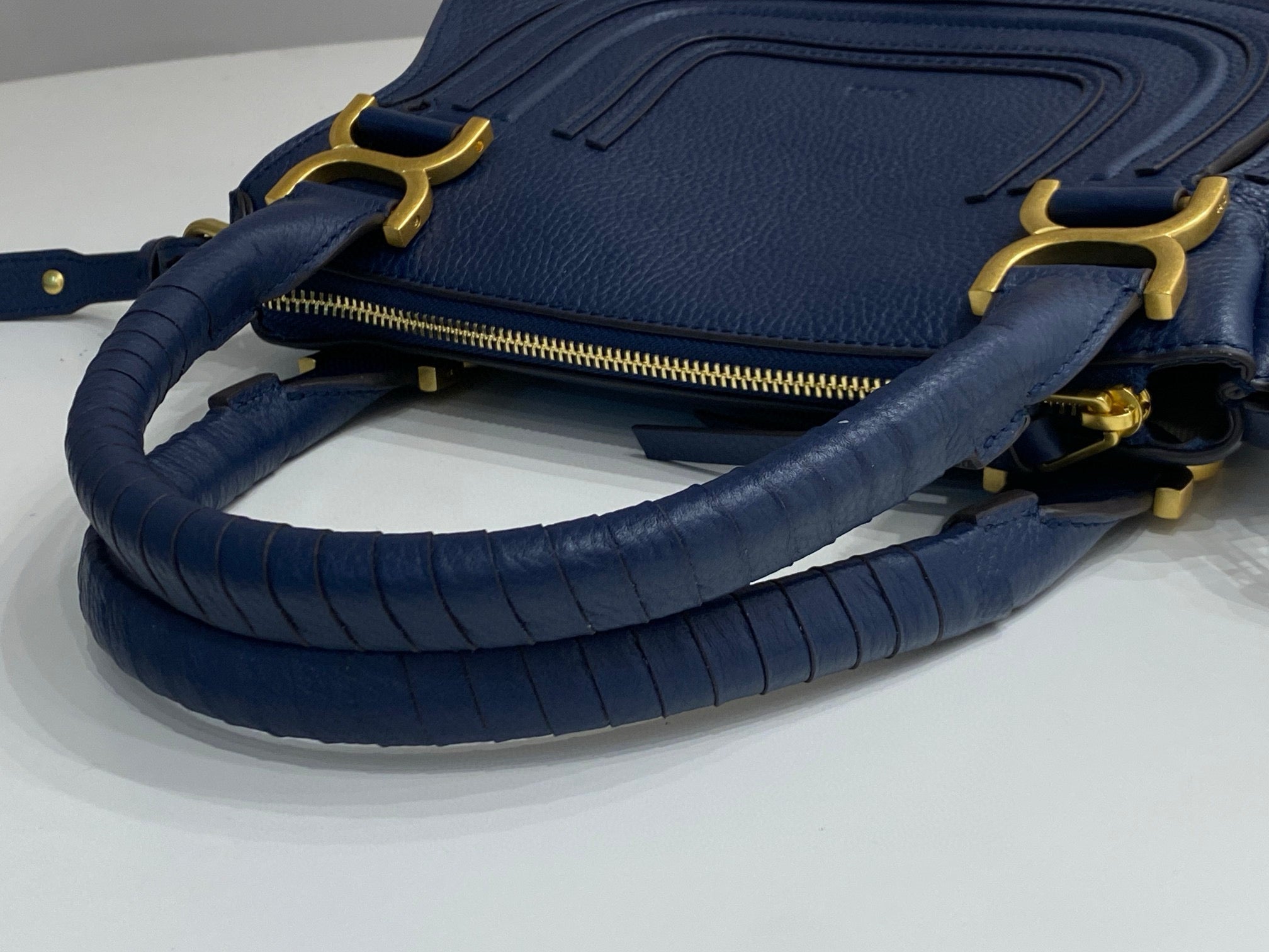 Marcie Bag In Grained Leather Cashmere Dark Blue