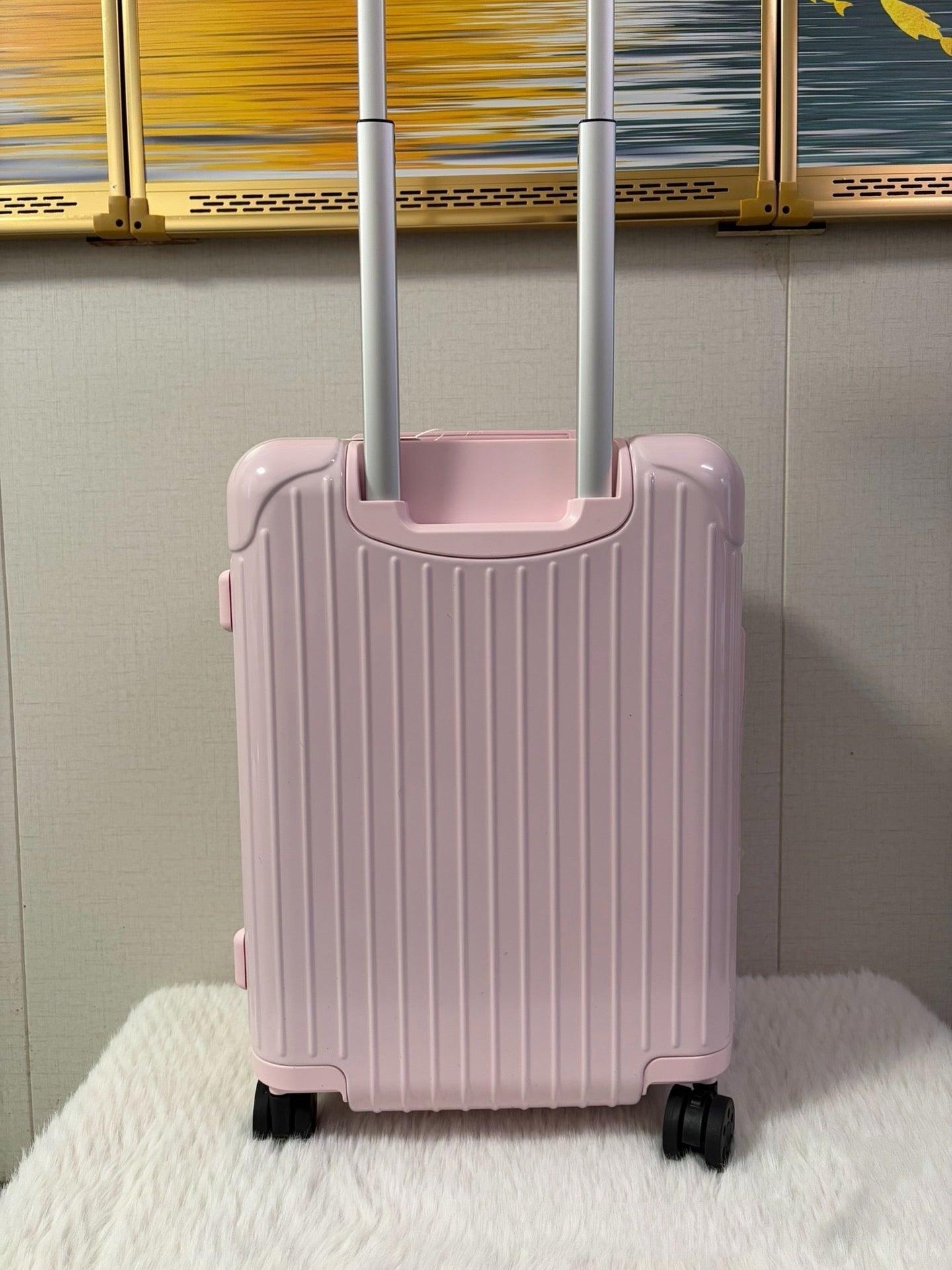 Rimowa 2025 Essential Suitcase Pink Polycarbonate