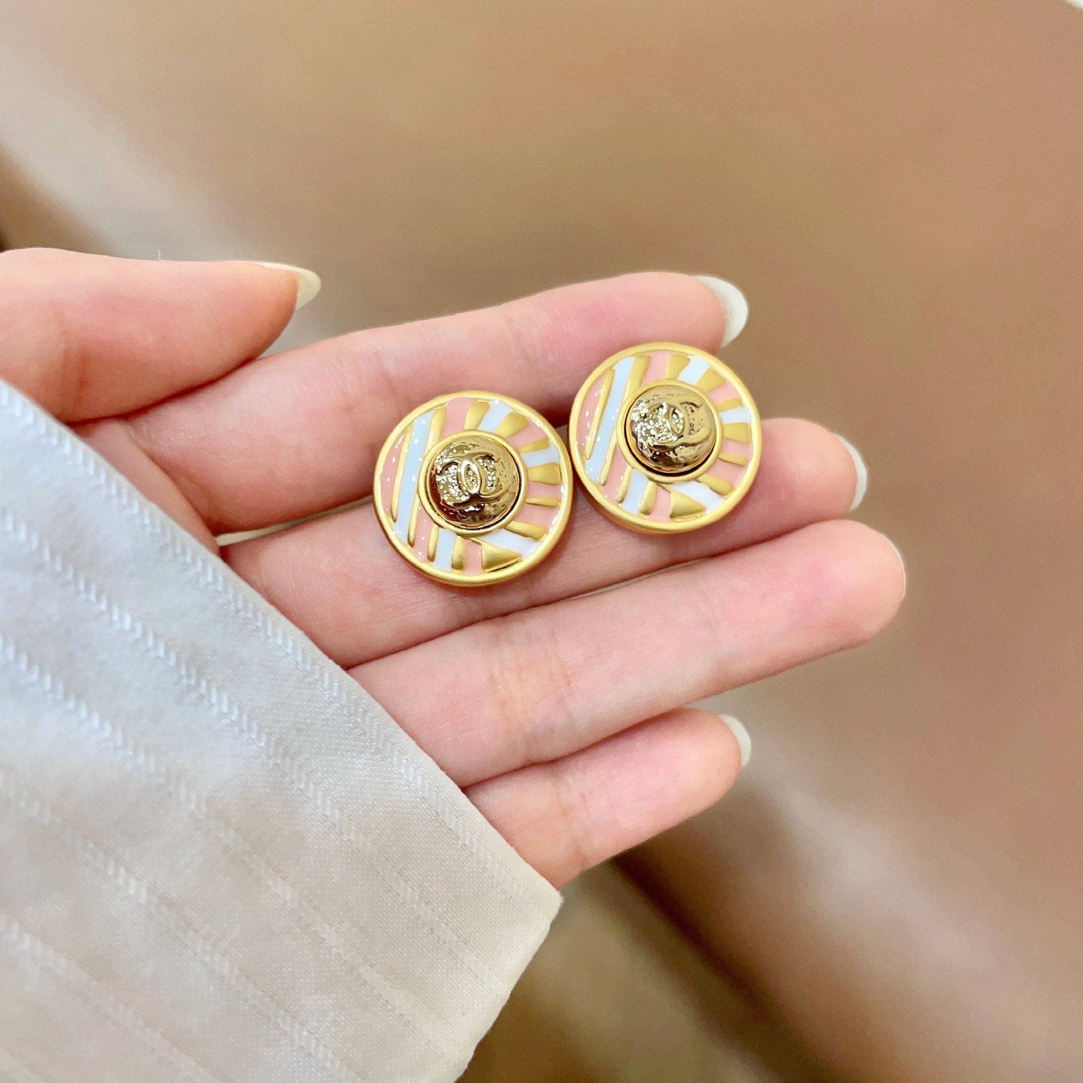 CC Sunburst Stud Earrings Multicolor 65968