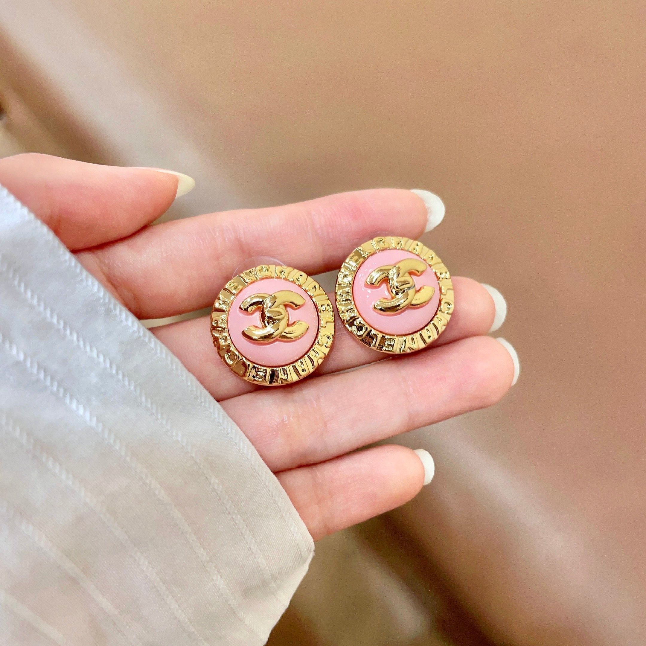 CC Round Stud Necklaces Enamel 65966