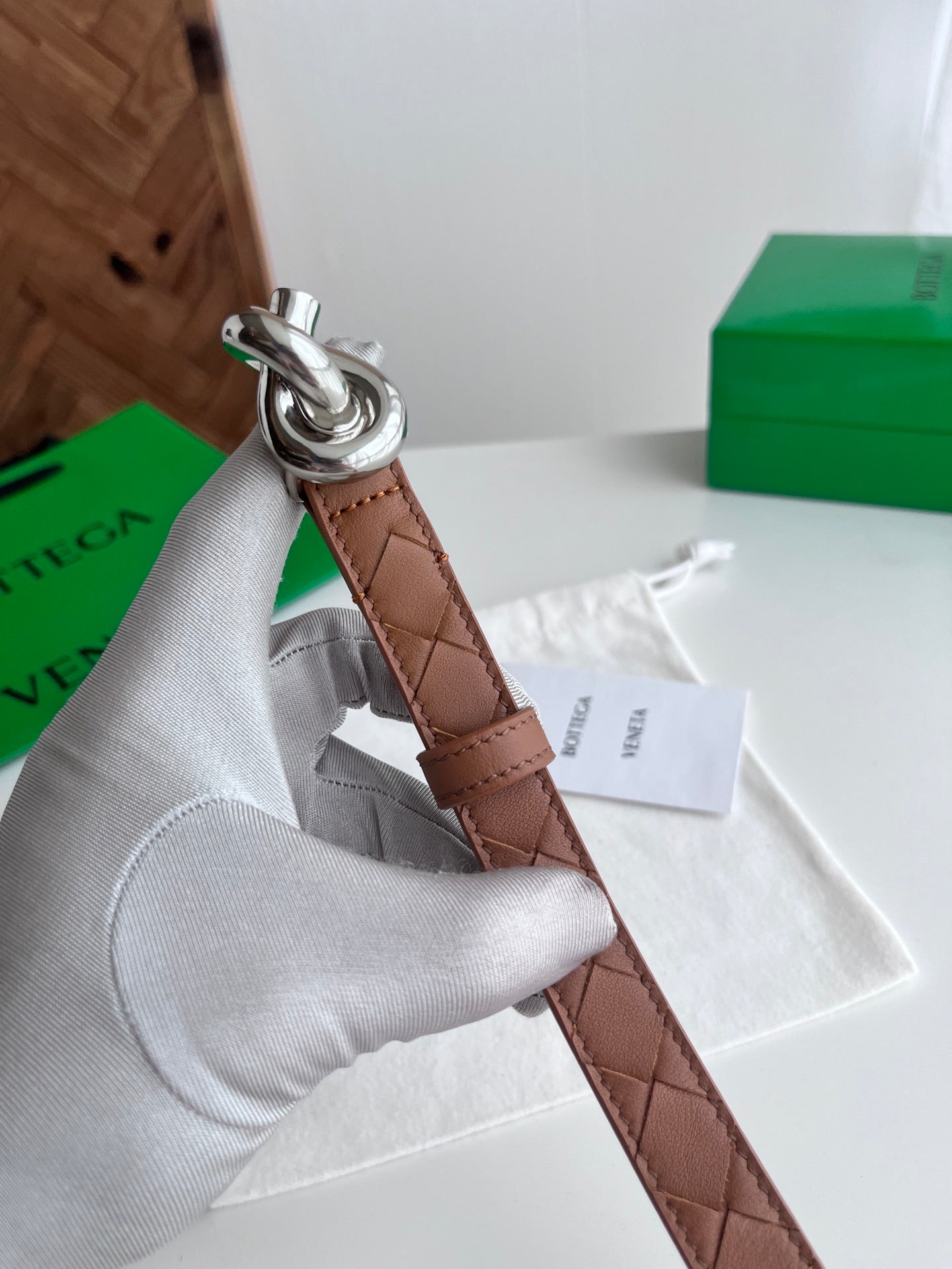BV 26S Intreccio Andiamo Knot Buckle Belt 3cm Camel Sliver Calfskin 192588