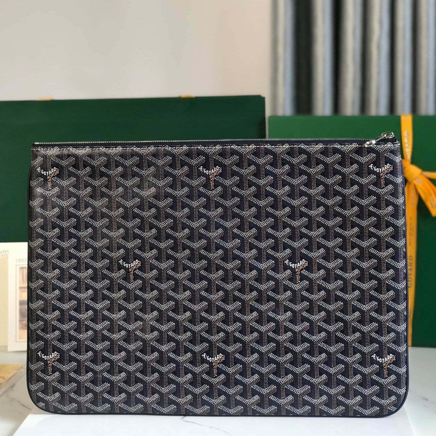 SÉNAT MGM POUCH 40 IN BLACK GOYARDINE CANVAS