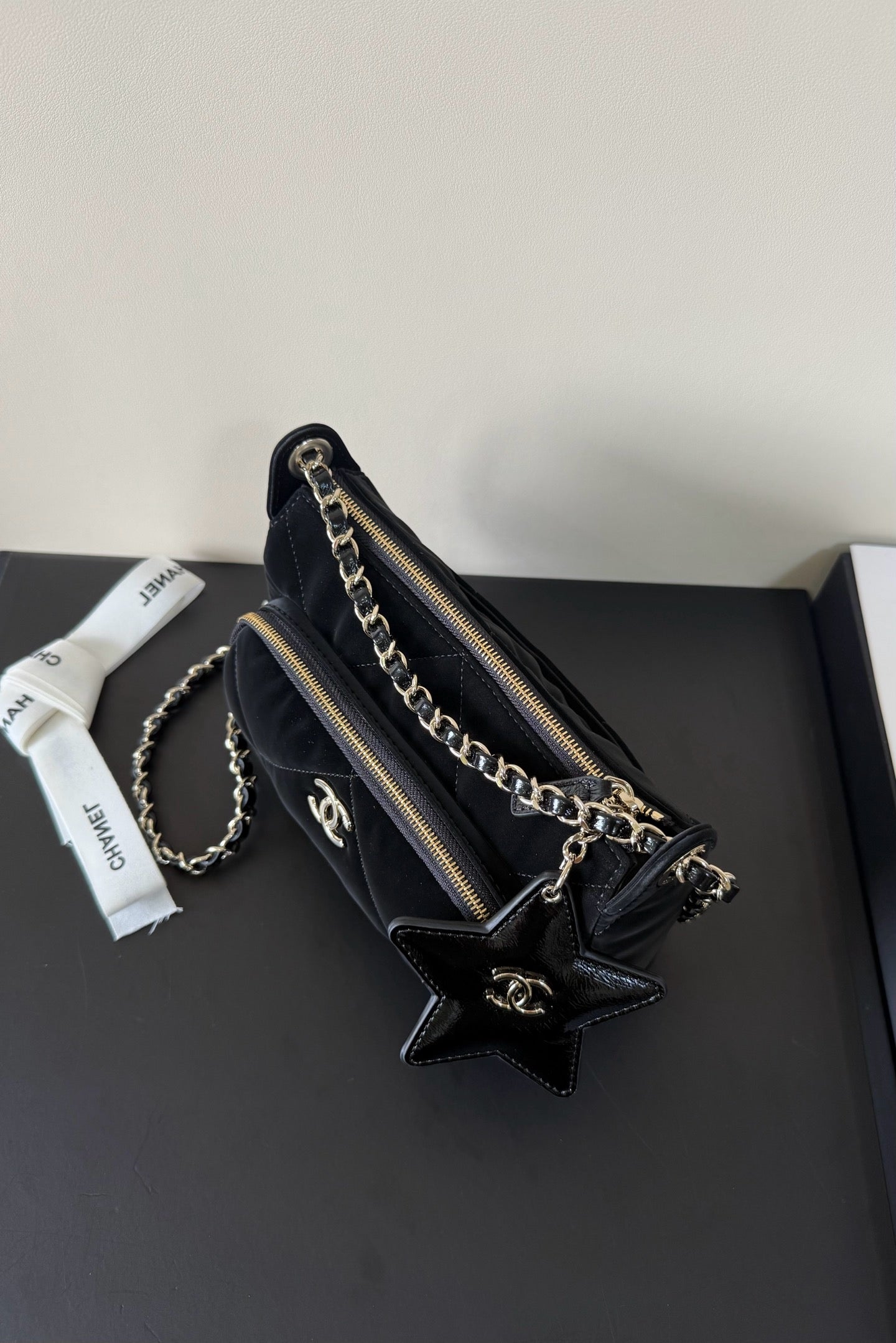 CC 25/56 Small Zipped Case Black Velvet GHW