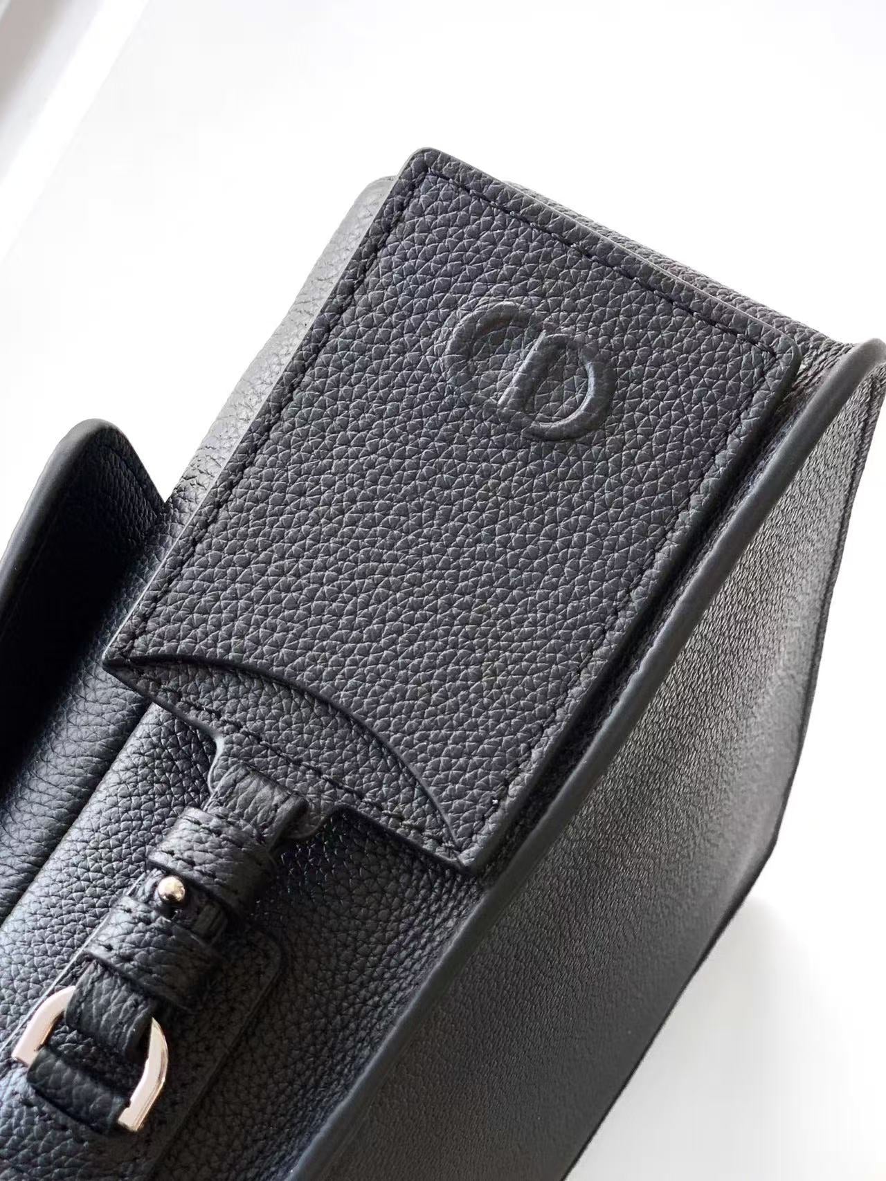 CD Icon Messenger Bag Black Grain
