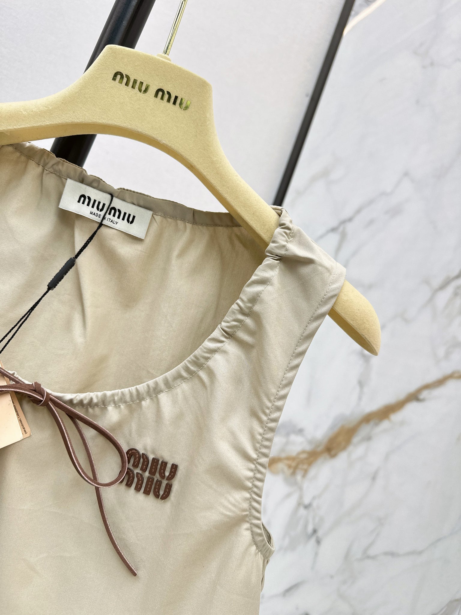 Miu 26s Crop Top Panama Beige Cotton Poplin