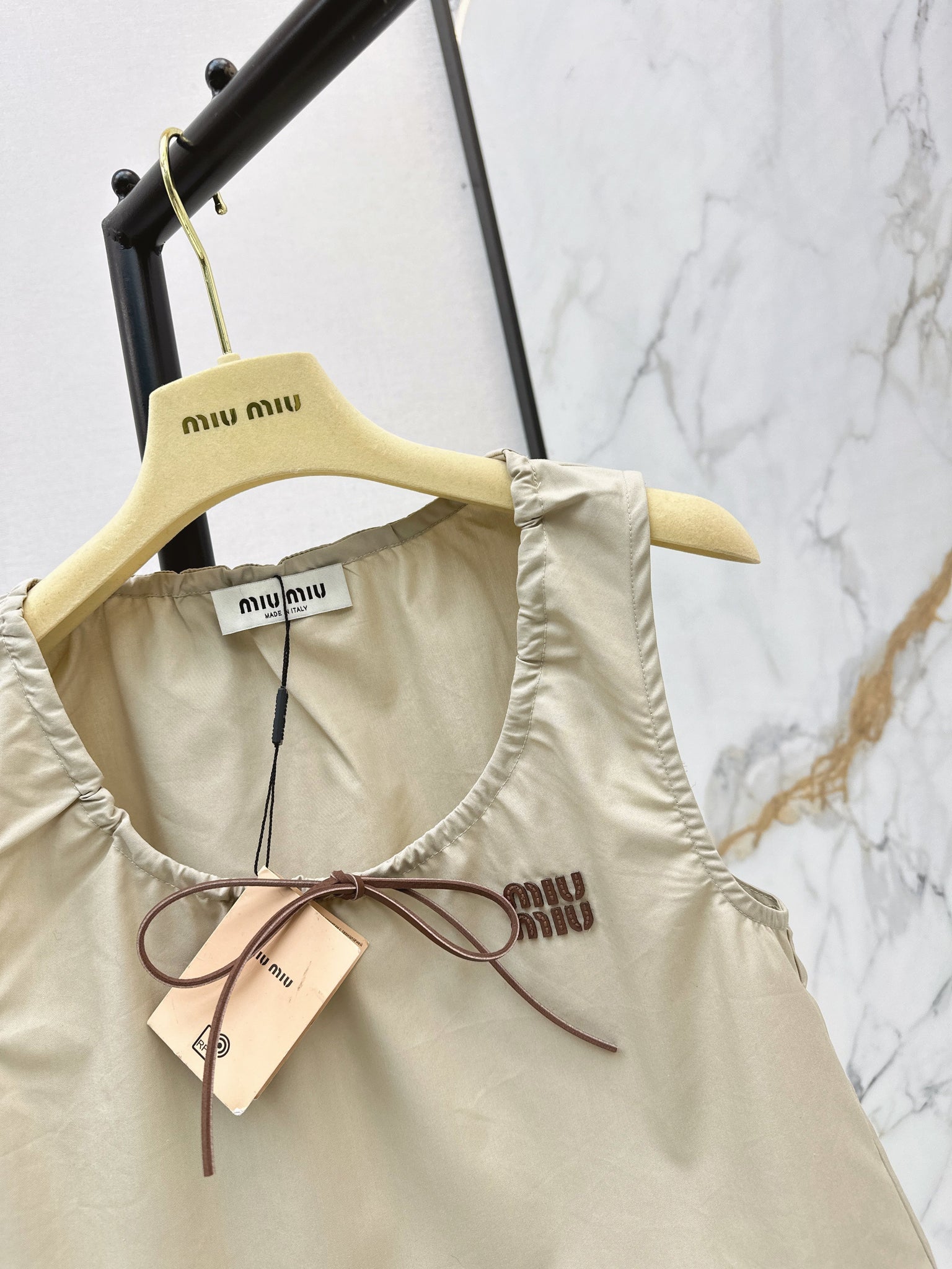 Miu 26s Crop Top Panama Beige Cotton Poplin
