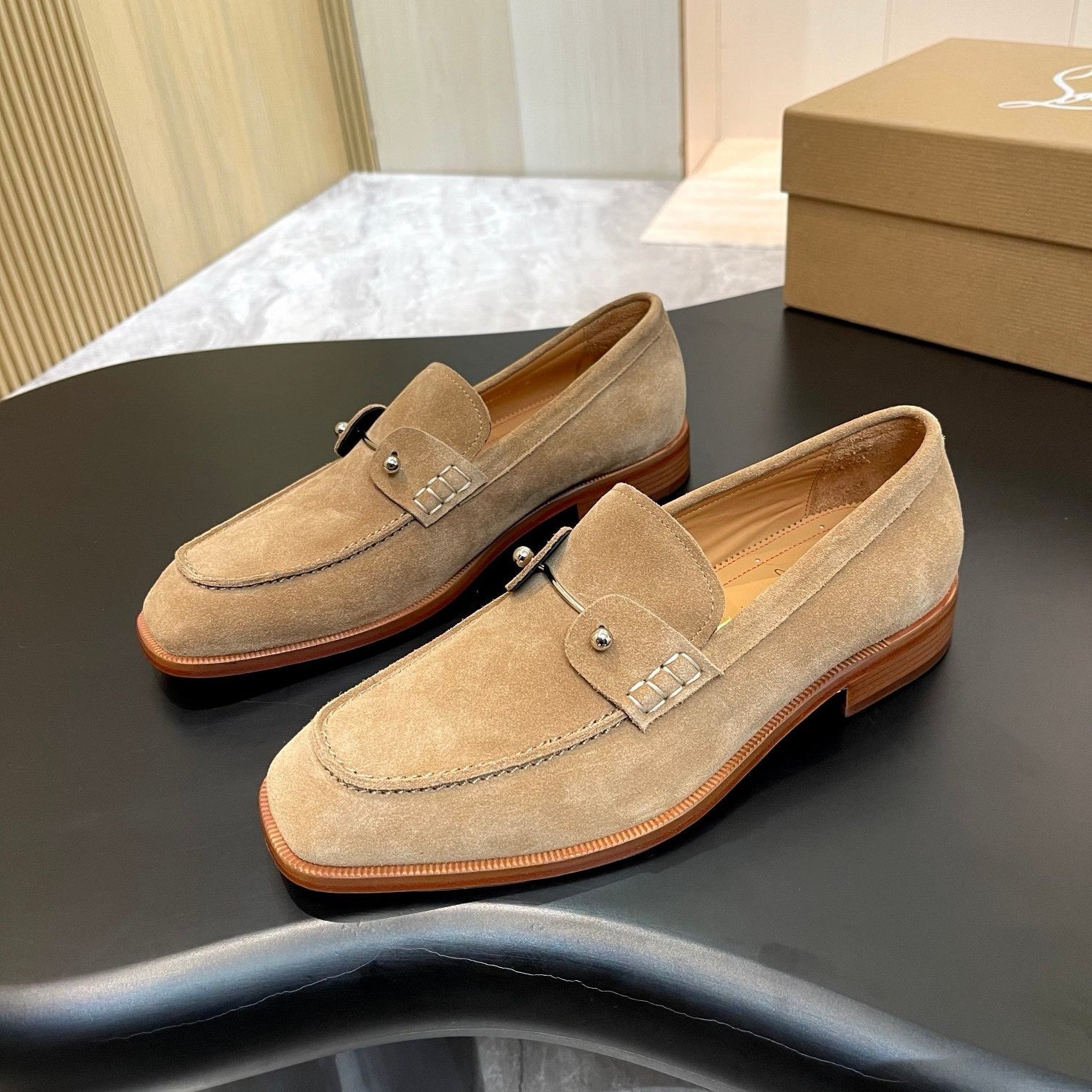 CL Men's Loafer Beige Suede SHW