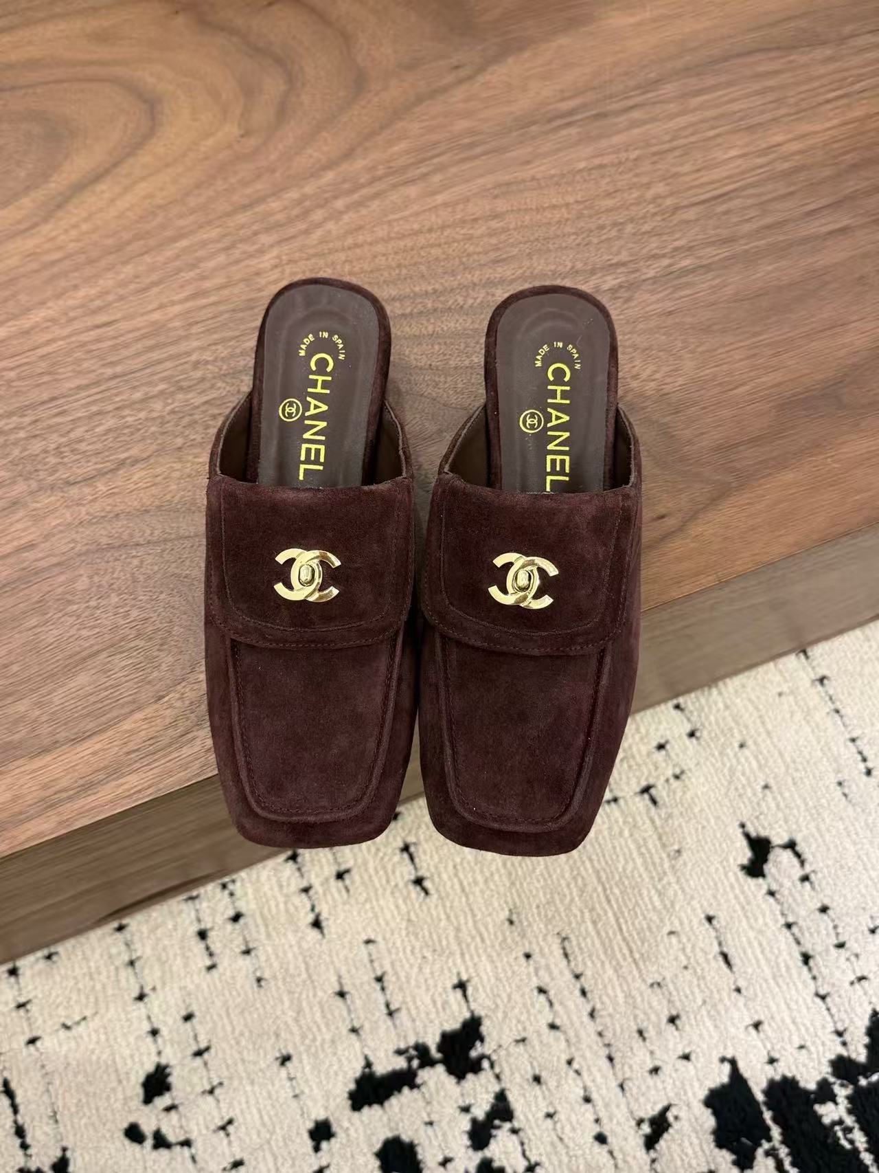 CC Loafer Mules Coffee Suede