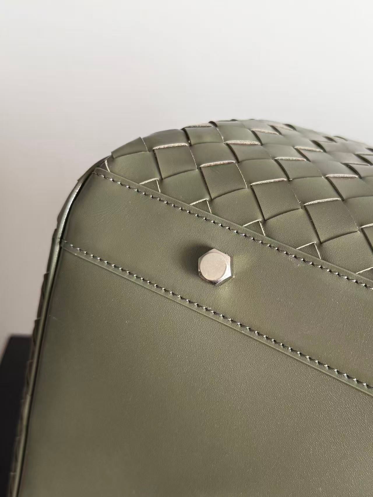 BV 25s Replica Bottega Veneta Duffel Bag Green Intrecciato leather