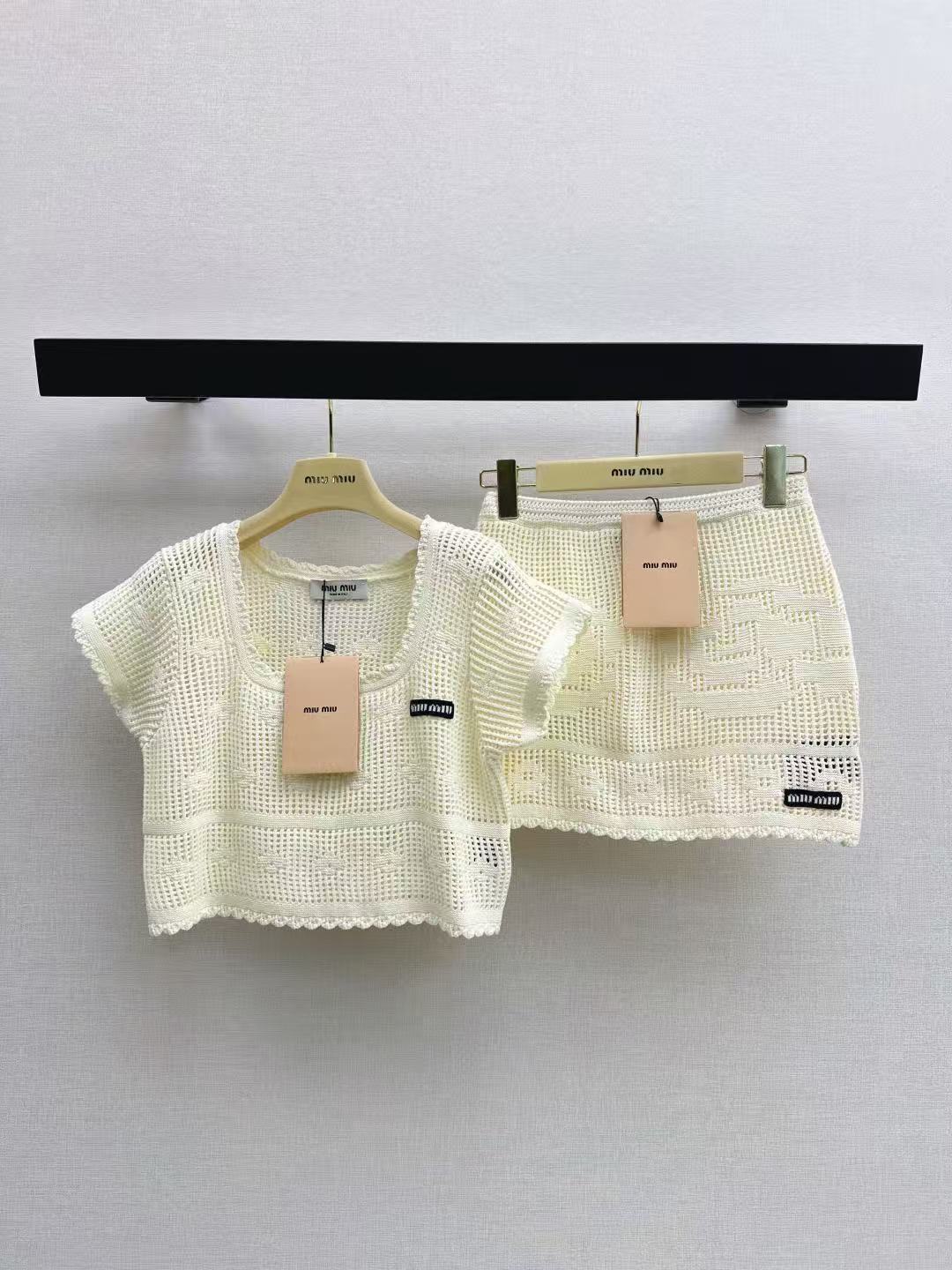 Miu Set Knitted Crop Top & Mini Skirt White Cotton