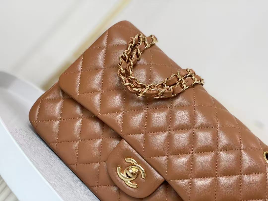 CC 26s Classic 11.12 Handbag Camel Lambskin