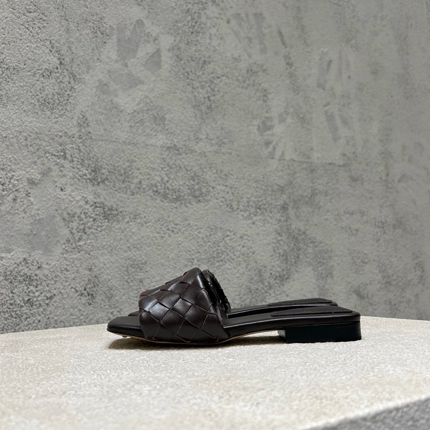BV Parco Flat Mules Chocolate Leather