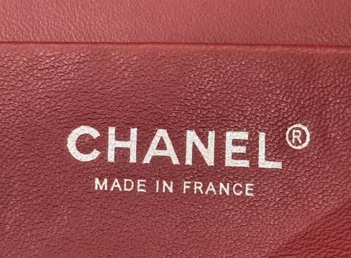 Chanel 2026 Maxi Flap Bag 38.5cm Dark Burgundy Calfskin Gold Hardware