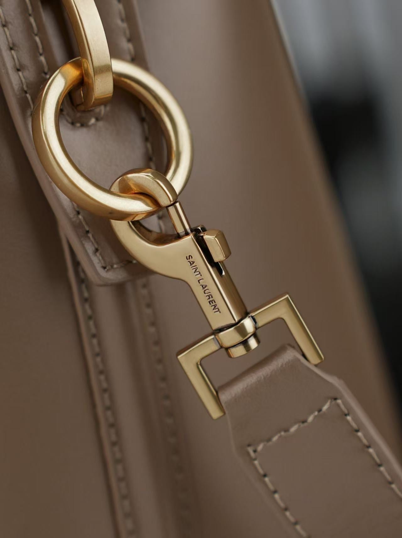 YSL 26s Le 37 Bucket Bag 26cm Dark Cork Calfskin