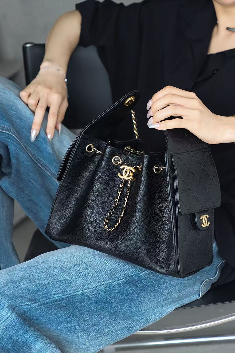 CC 26s Hobo Small Bag Black Caviar GHW (Best Version)