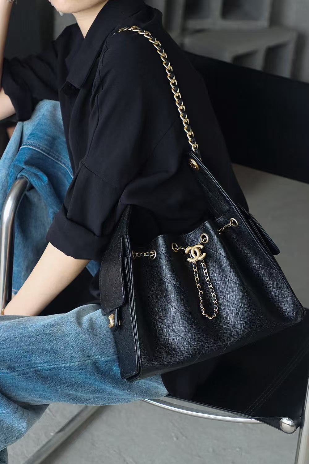 CC 26s Hobo Small Bag Black Caviar GHW (Best Version)