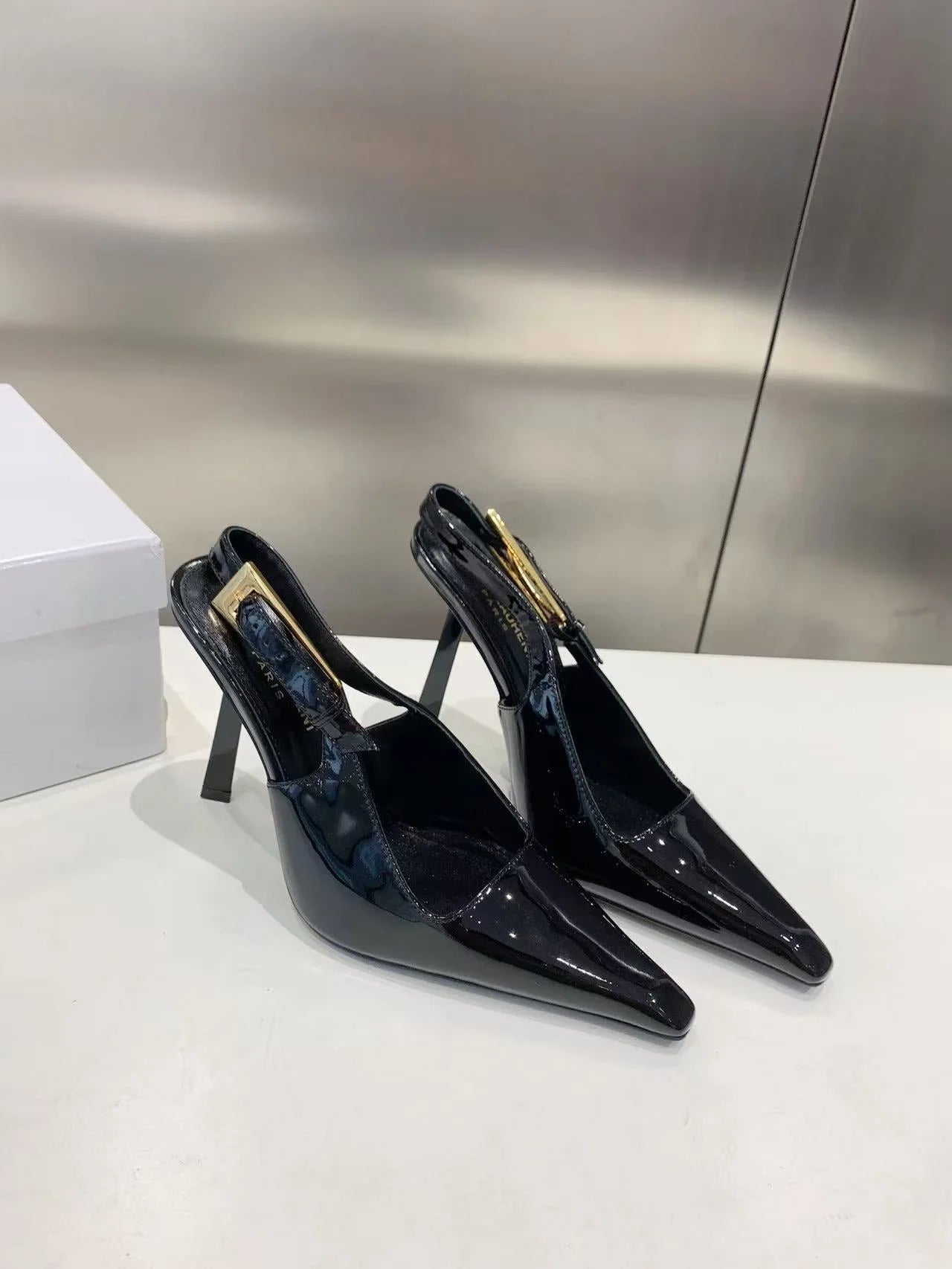 YSL 2026 Lee High-heeled Slingback 10.5cm Leather