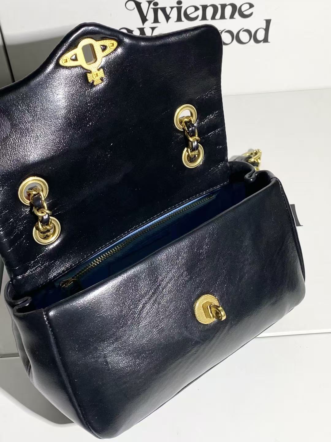 Vivienne Westwood Medium Anita Shoulder Bag Black Shiny Lambskin