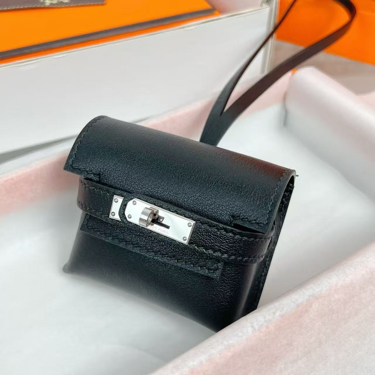 HM Kelly Festival Bag Charm in Noir Swift Calfskin SHW