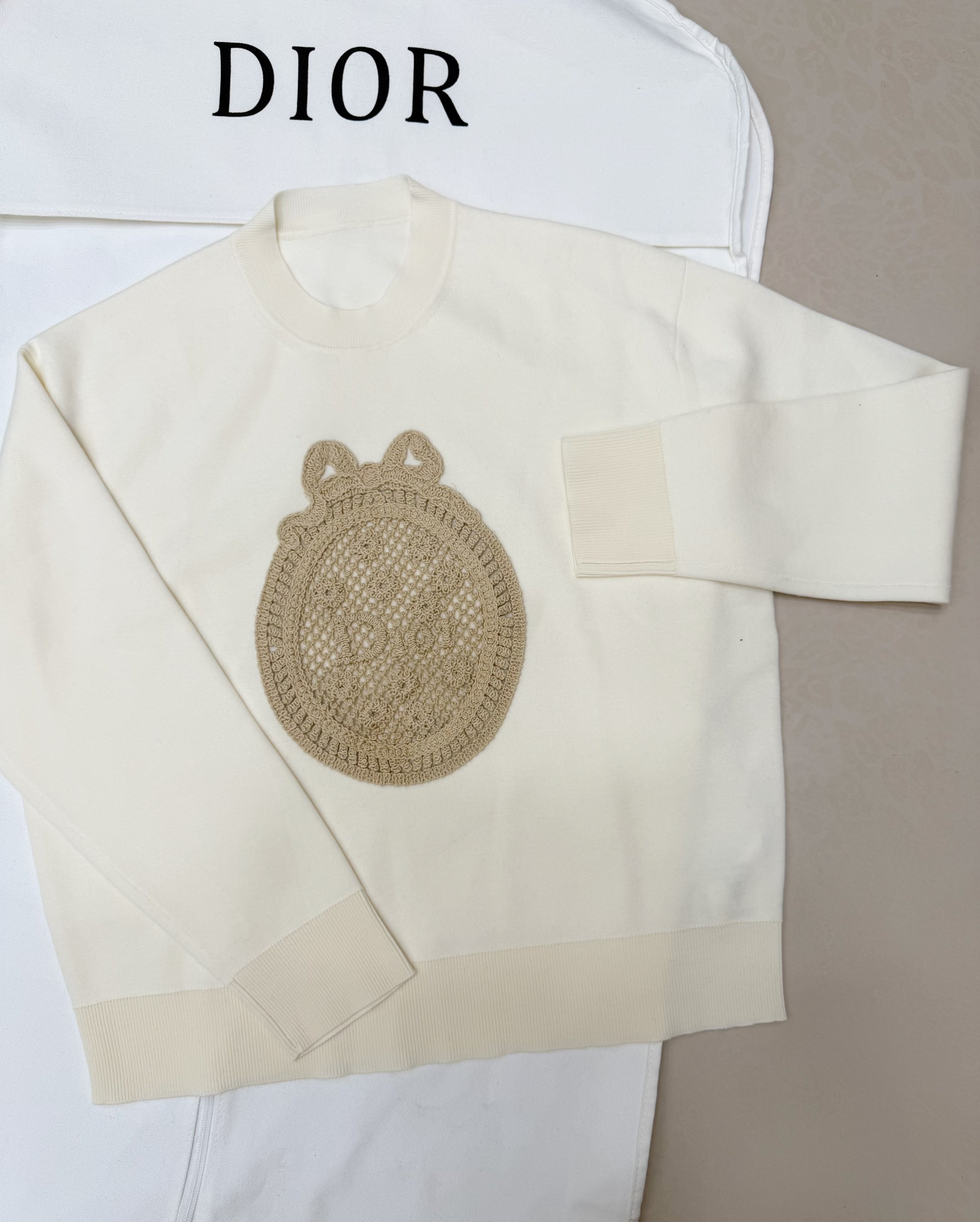 CD Dioriviera Médaillon Sweater Cream Virgin Wool-Blend Knit