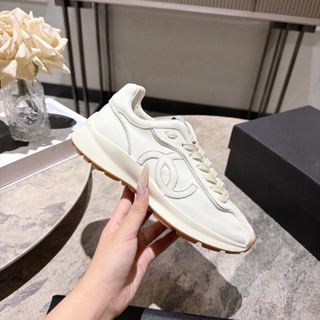 CC 26s Runner Sneakers 4cm White Leather 996782
