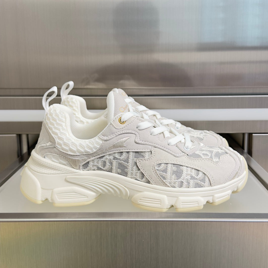 CD 26s Vibe Sneakers 5cm Oblique Suede Mesh 996780