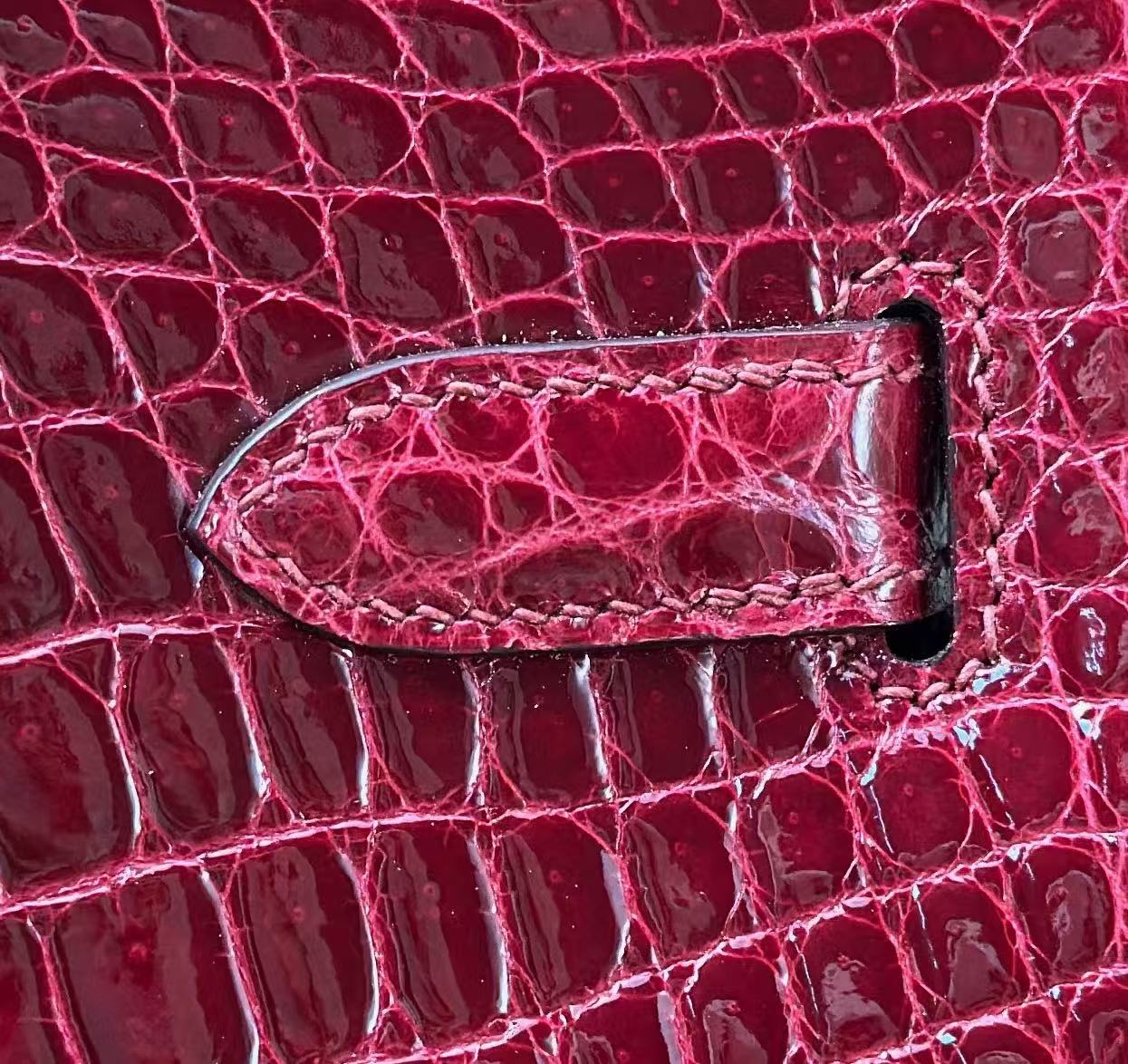 HM Birkin 25cm Deep Red Shiny Crocodile (15 day for production)