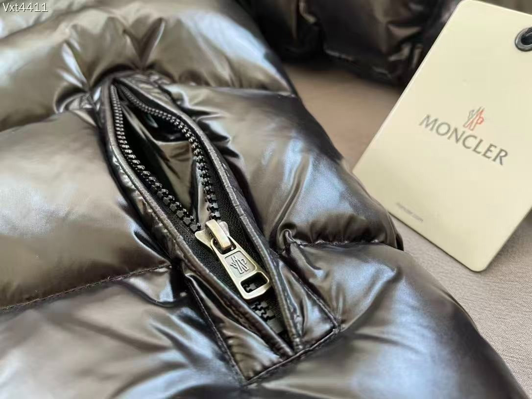 MC 26s Maya Jacket Shiny Black Nylon