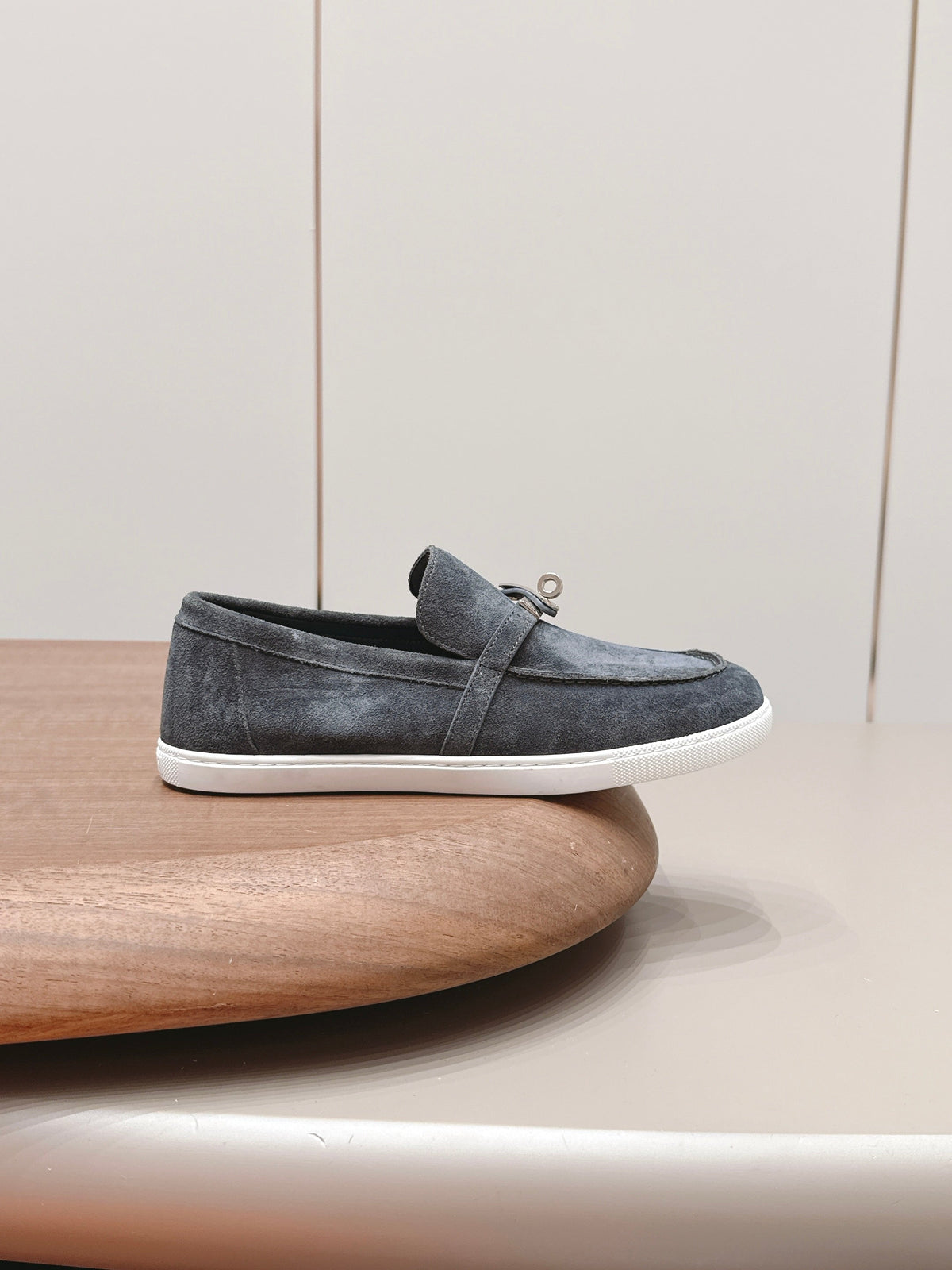 HM 26S Kelly Paris Loafers Blue Grey Suede Silver Hardware