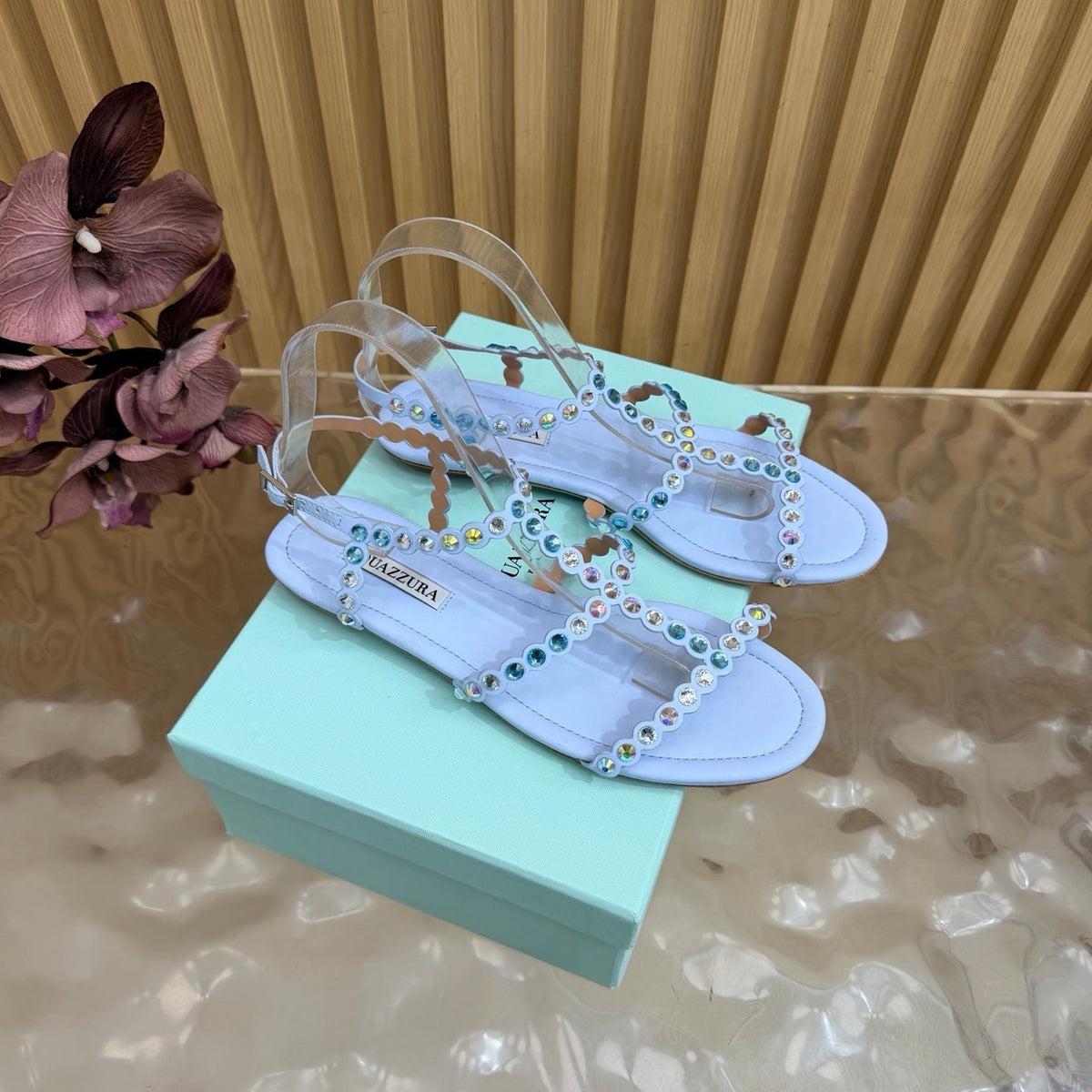 Aquazzura 26s Flat Sandals Light Blue Calfskin Crystal Embellished 471092