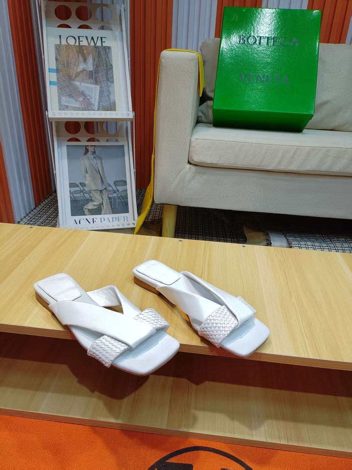 BV Riva Sandals Flat Woven White Leather 139880