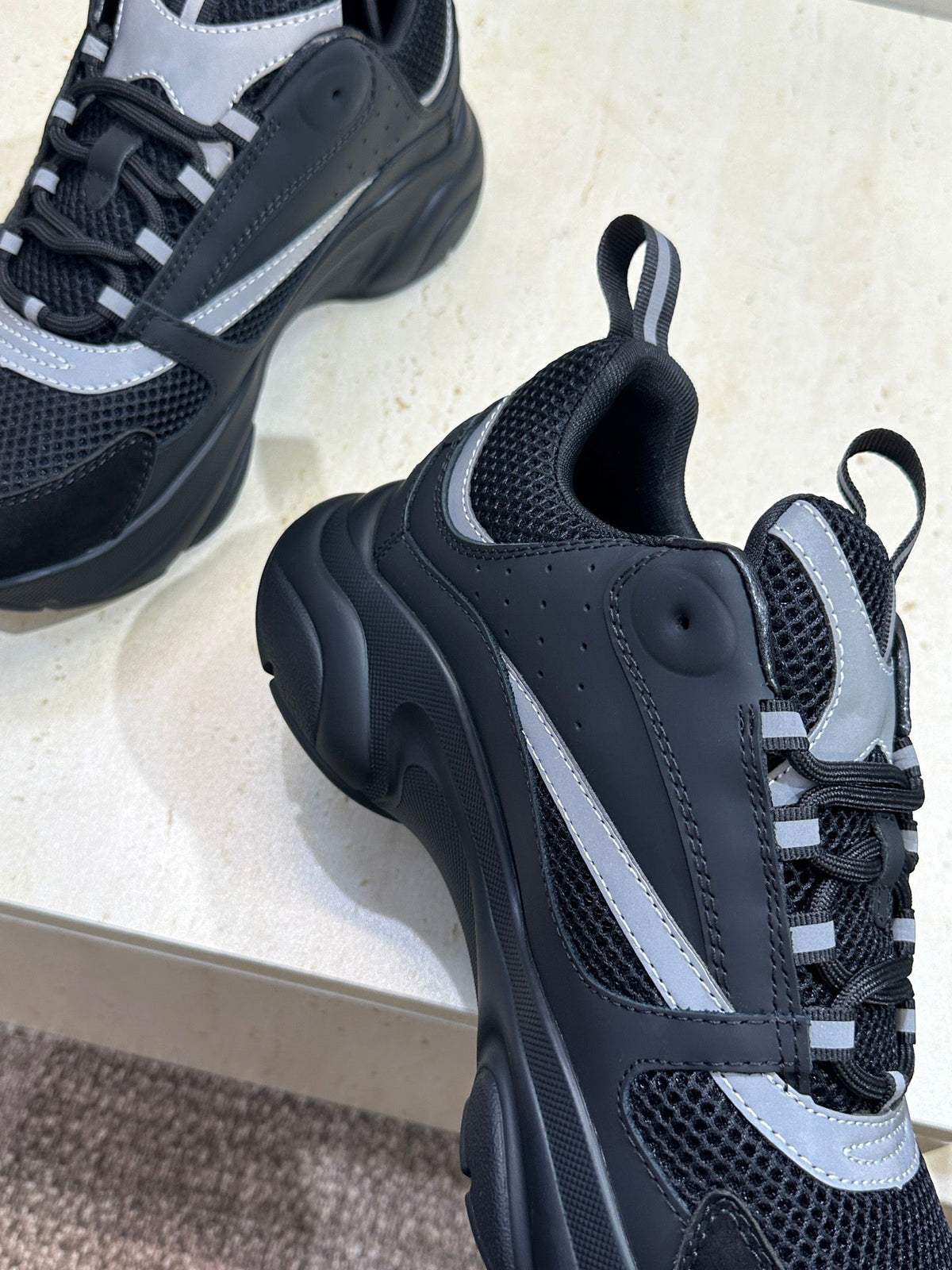 CD 26s Men B22 Sneakers Black Grey Trim Mesh 384192