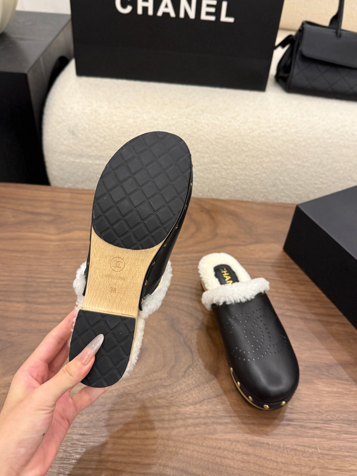 Chanel 2026 CC Logo Mule Suede Leather Wool 173192