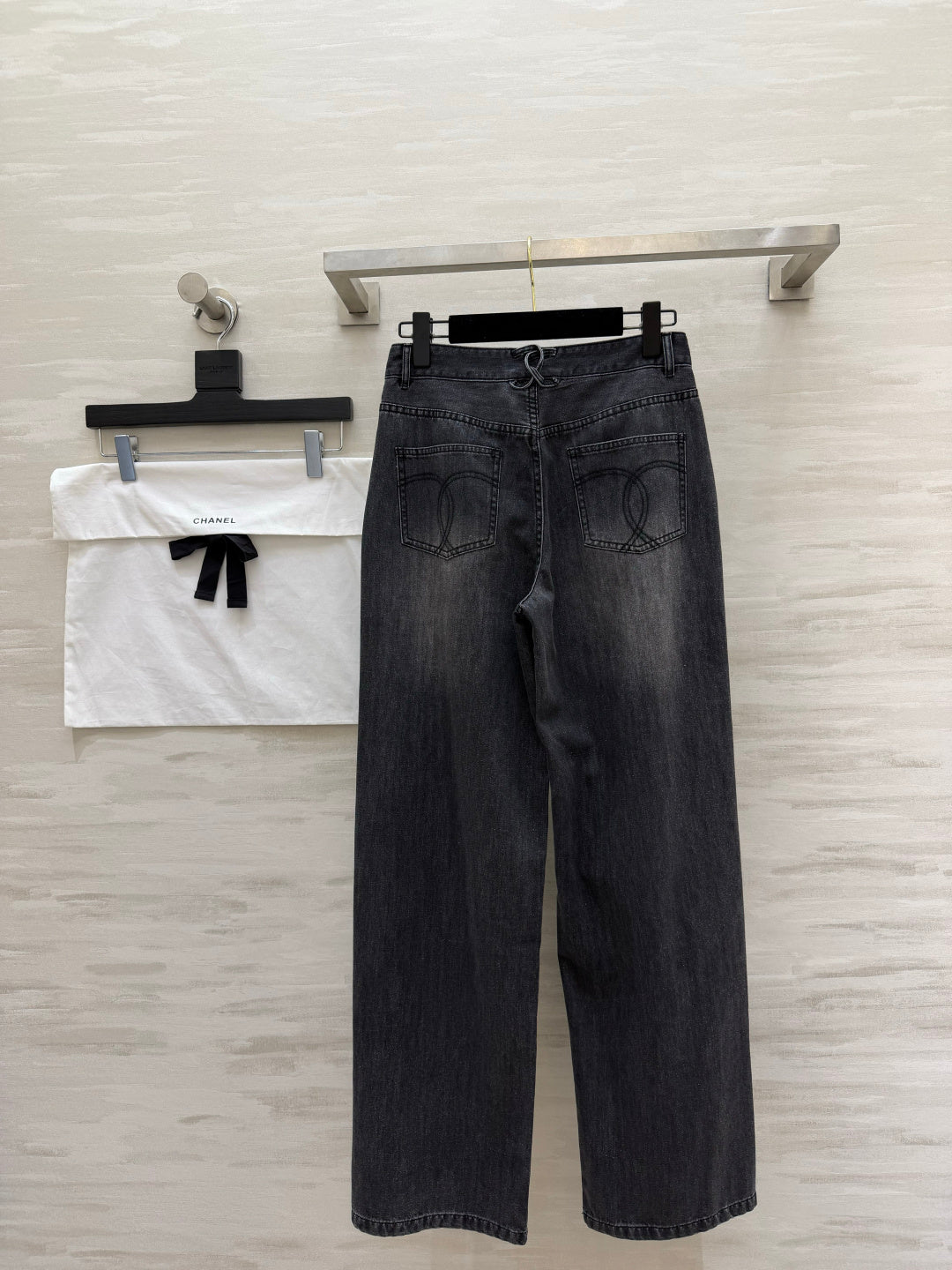 Chanel 26S Straight-Leg Jeans Style 1193