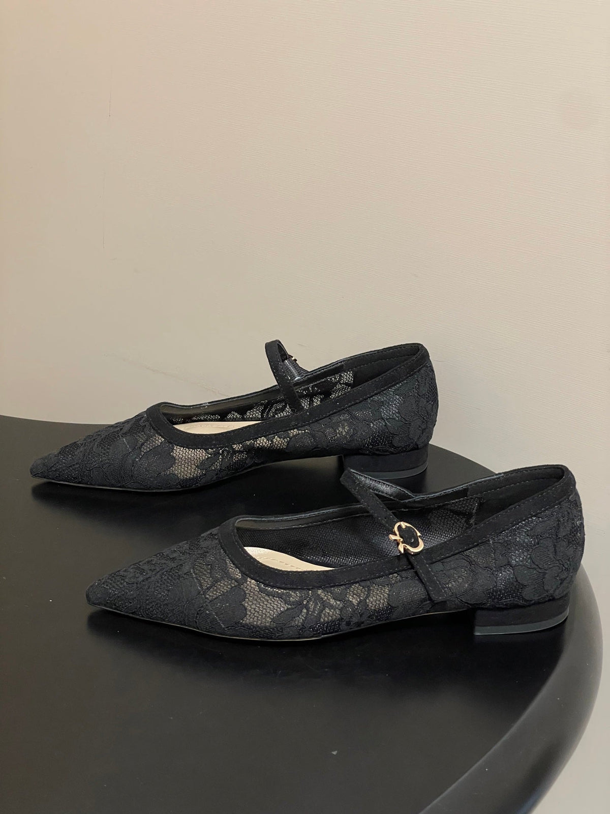GR 26s Mary Jane Black Lace 164800