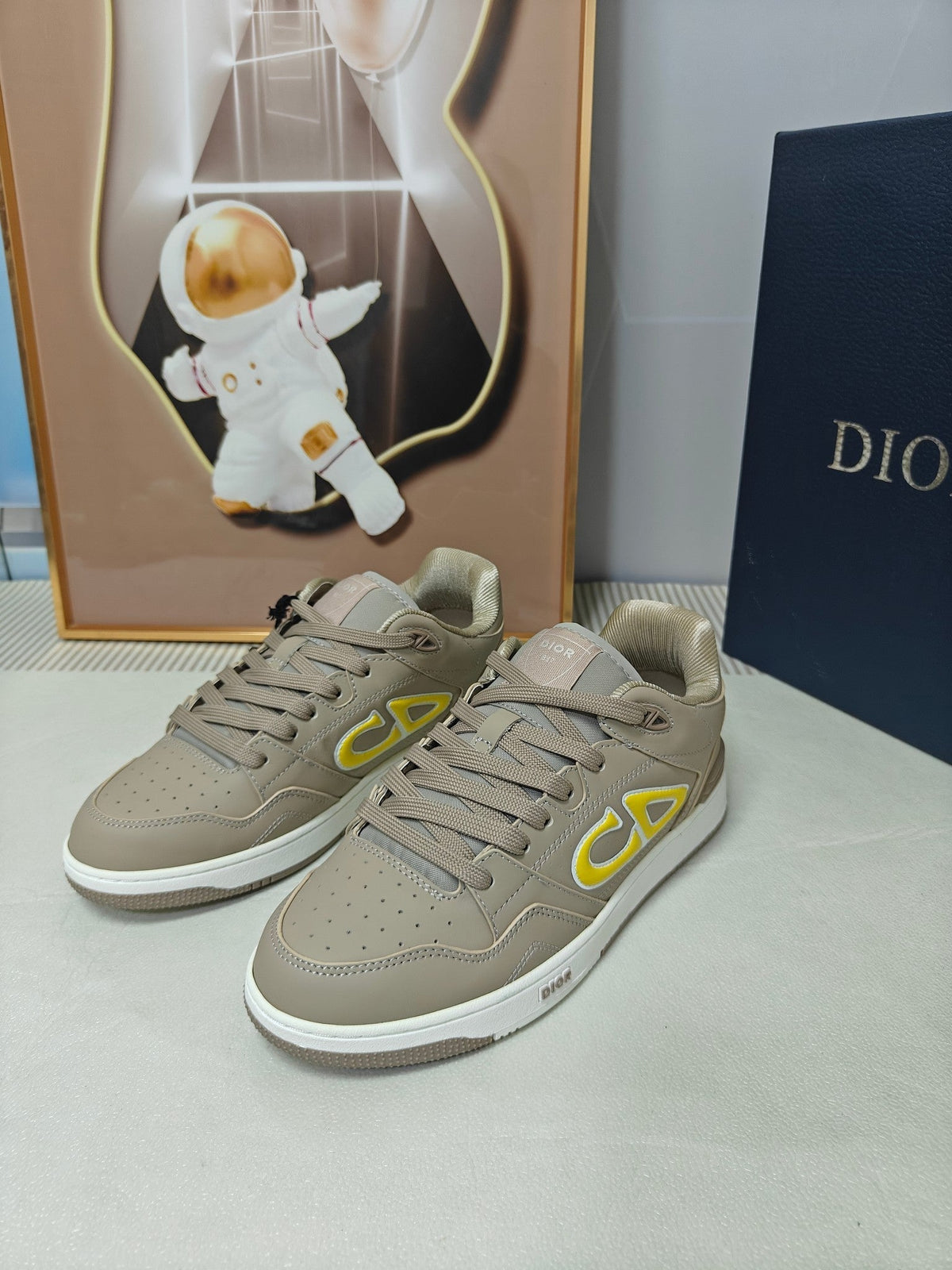 CD 26s Low Top Sneaker Light Brown Calfskin 728419