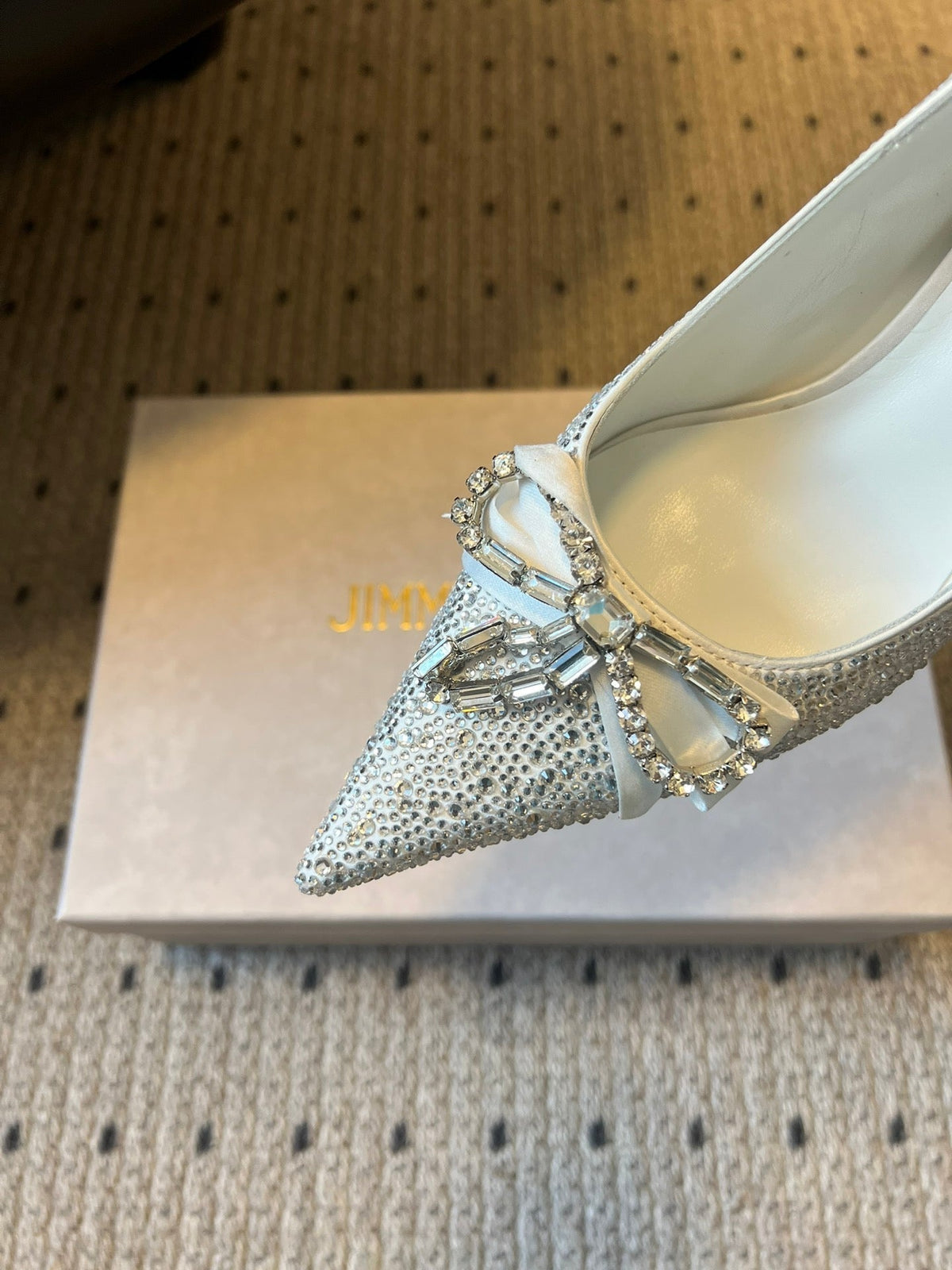 Jimmy Choo 26S High Heels 7.0cm White Crystal With Bow 524916