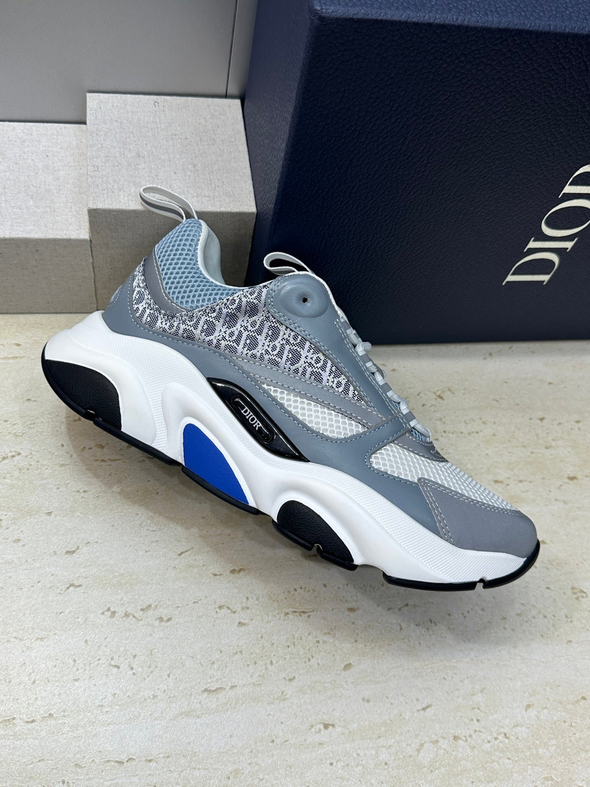 CD 26s Men B22 Sneakers Grey Light Blue Oblique Jacquard Canvas 491052