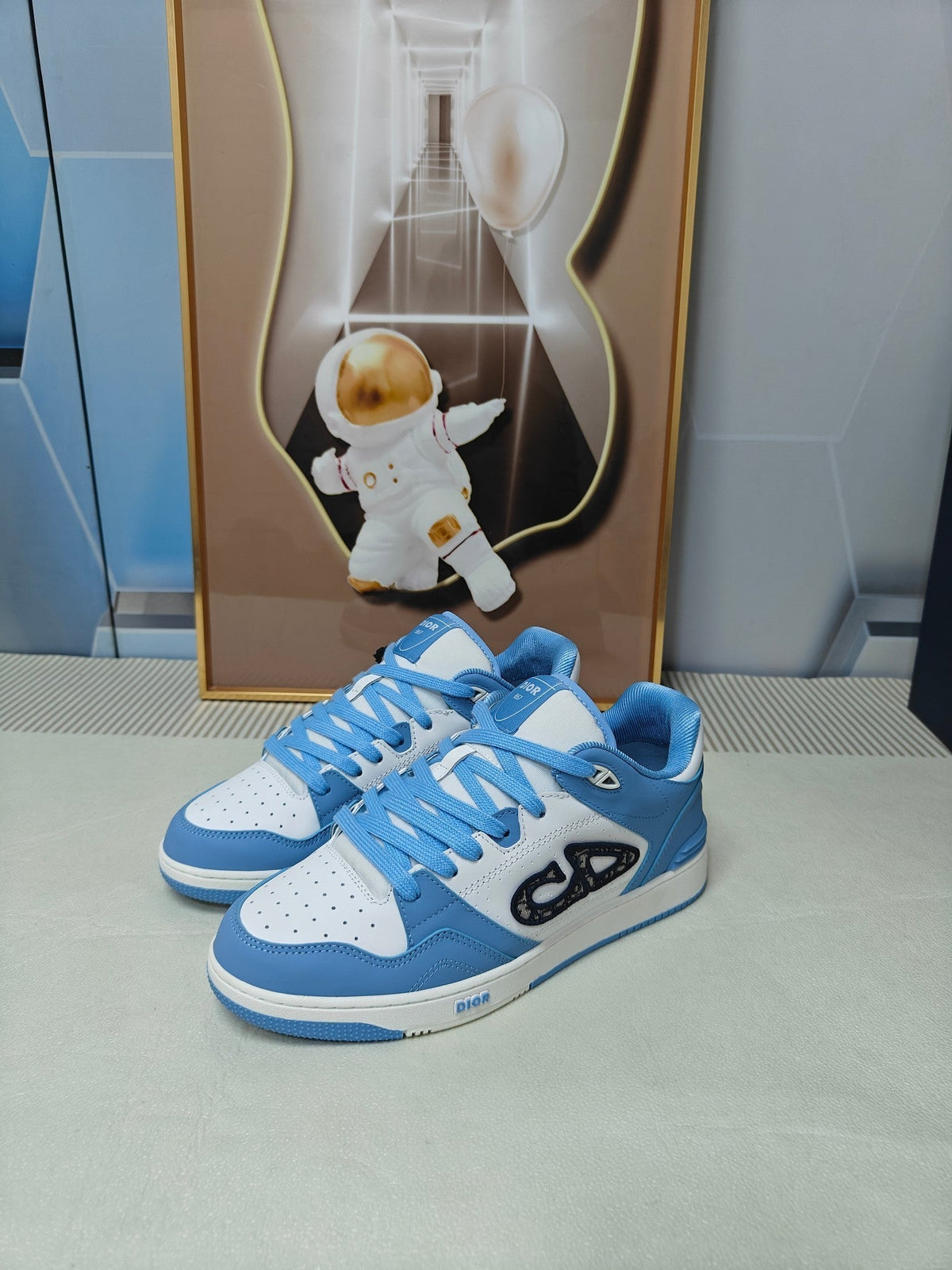 CD 26s Low Top Sneaker White Blue Calfskin 618492