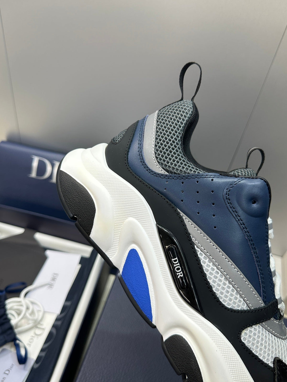 CD 26s Men B22 Sneakers Navy Black White Grey Mesh 194852