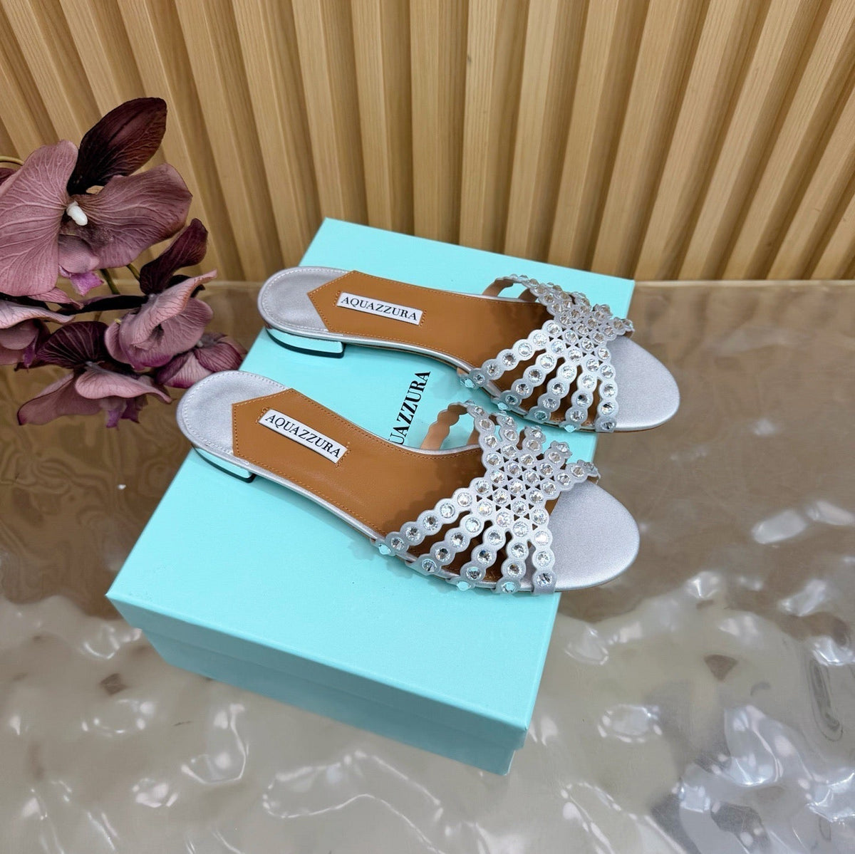 Aquazzura 26s Slides Silver Calfskin Crystal-Embellished Straps 729415